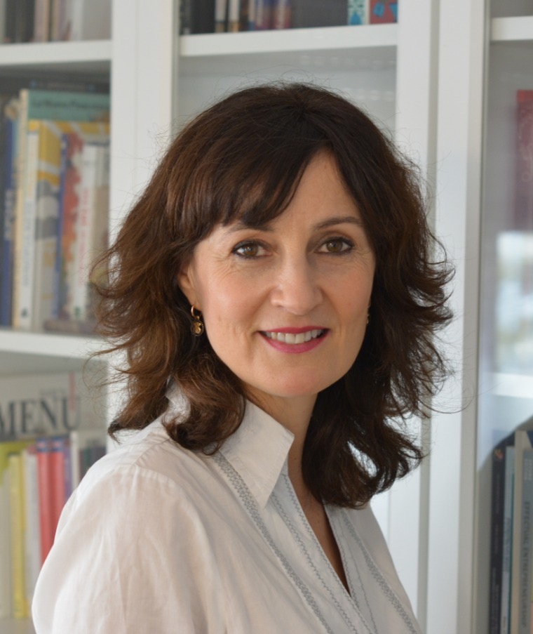 MARÍA DEL MAR FUENTES FUENTES